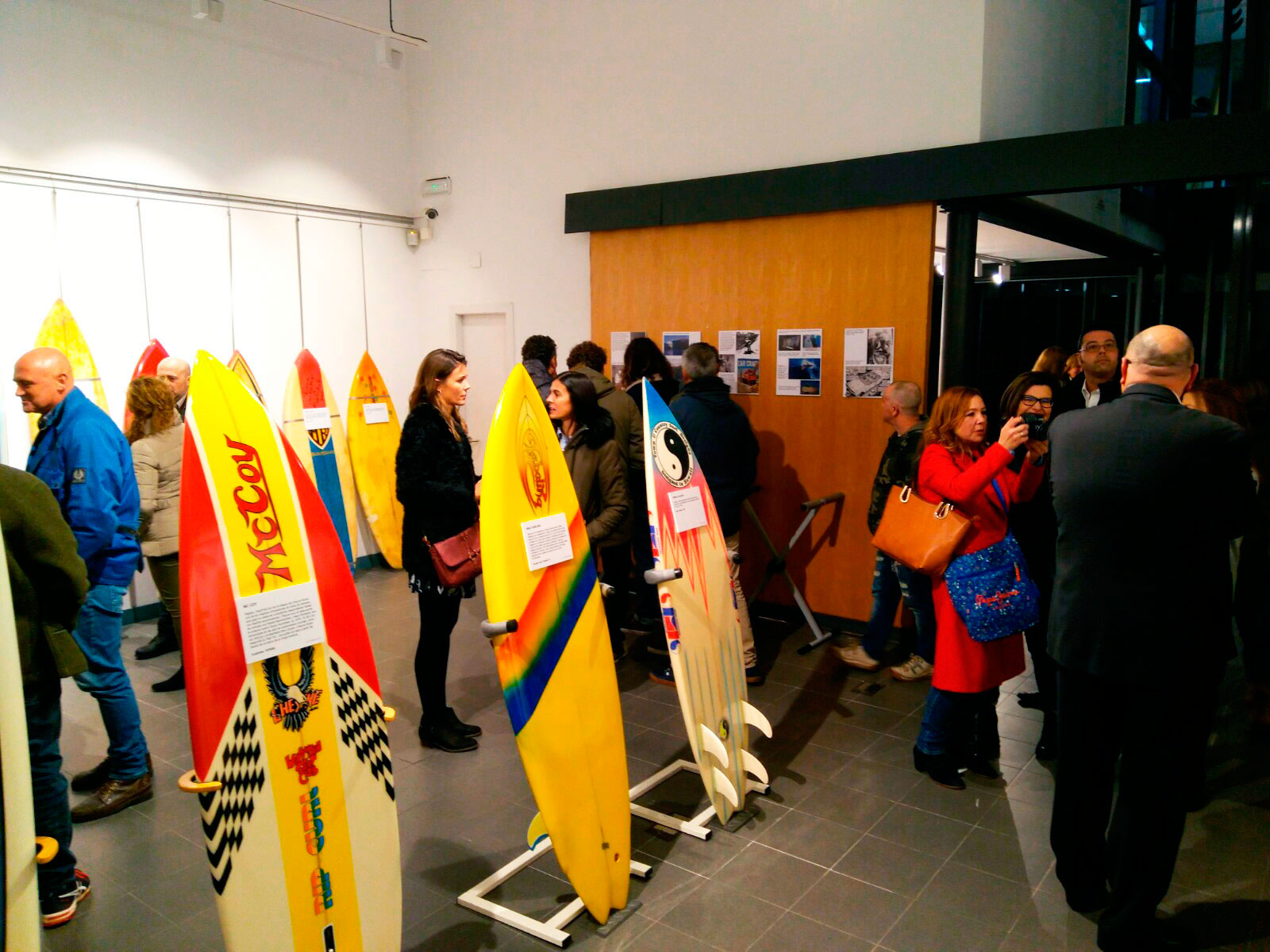 Exposición de tablas históricas en Valdoviño
